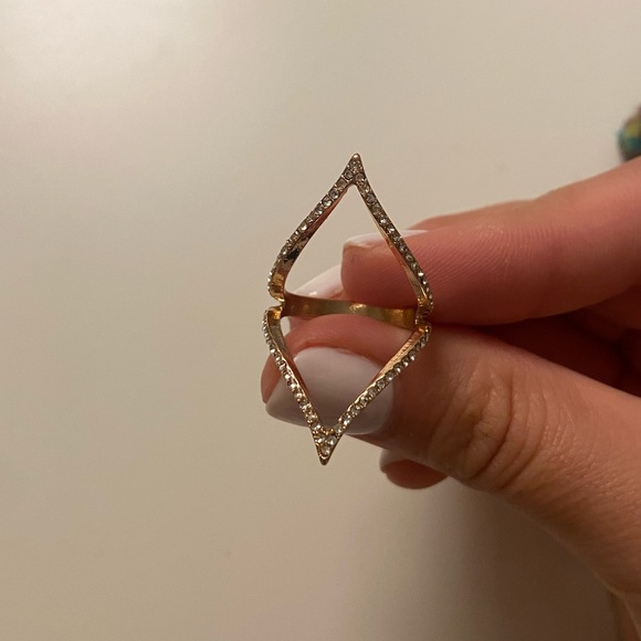 Ring - Picture 2 of 2